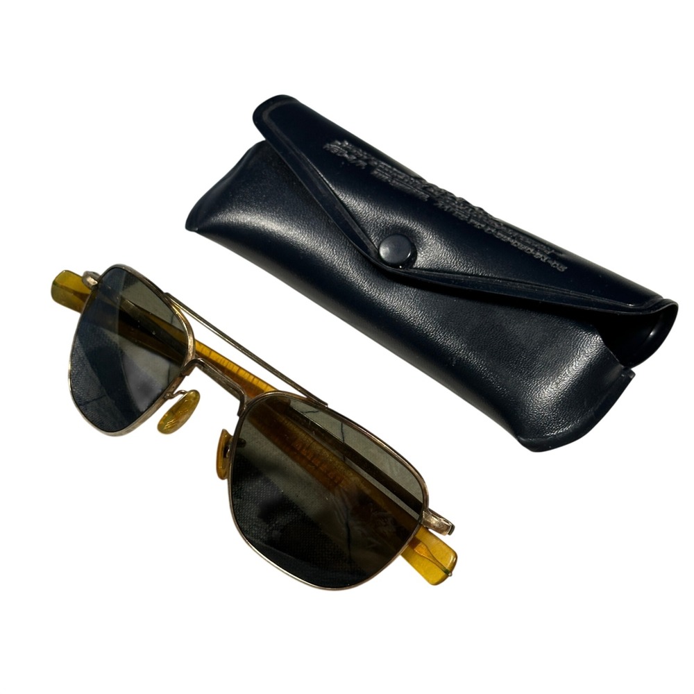 VINTAGE AMERICAN AO OPTICAL 12K GF 5 1/2 AVIATOR SUNGLASSES GOLD FILLED W CASE